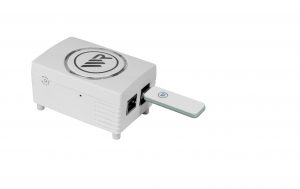 Die Steuerung von unterwegs ermöglicht HomePilot über einen zusätzlichen USB-Stick auf Basis der Z-Wave-Technologie. (Bild: Rademacher Geräte-Elektronik GmbH)
